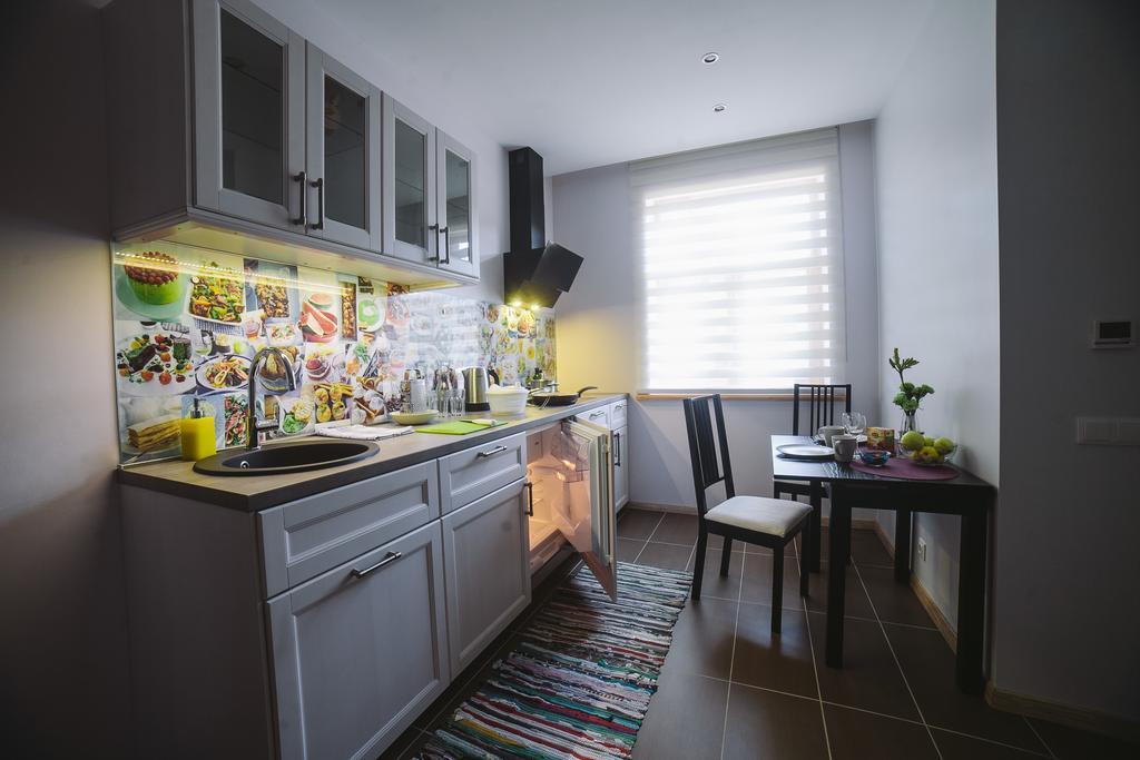 Studio Apartment In Private House Riga Room photo